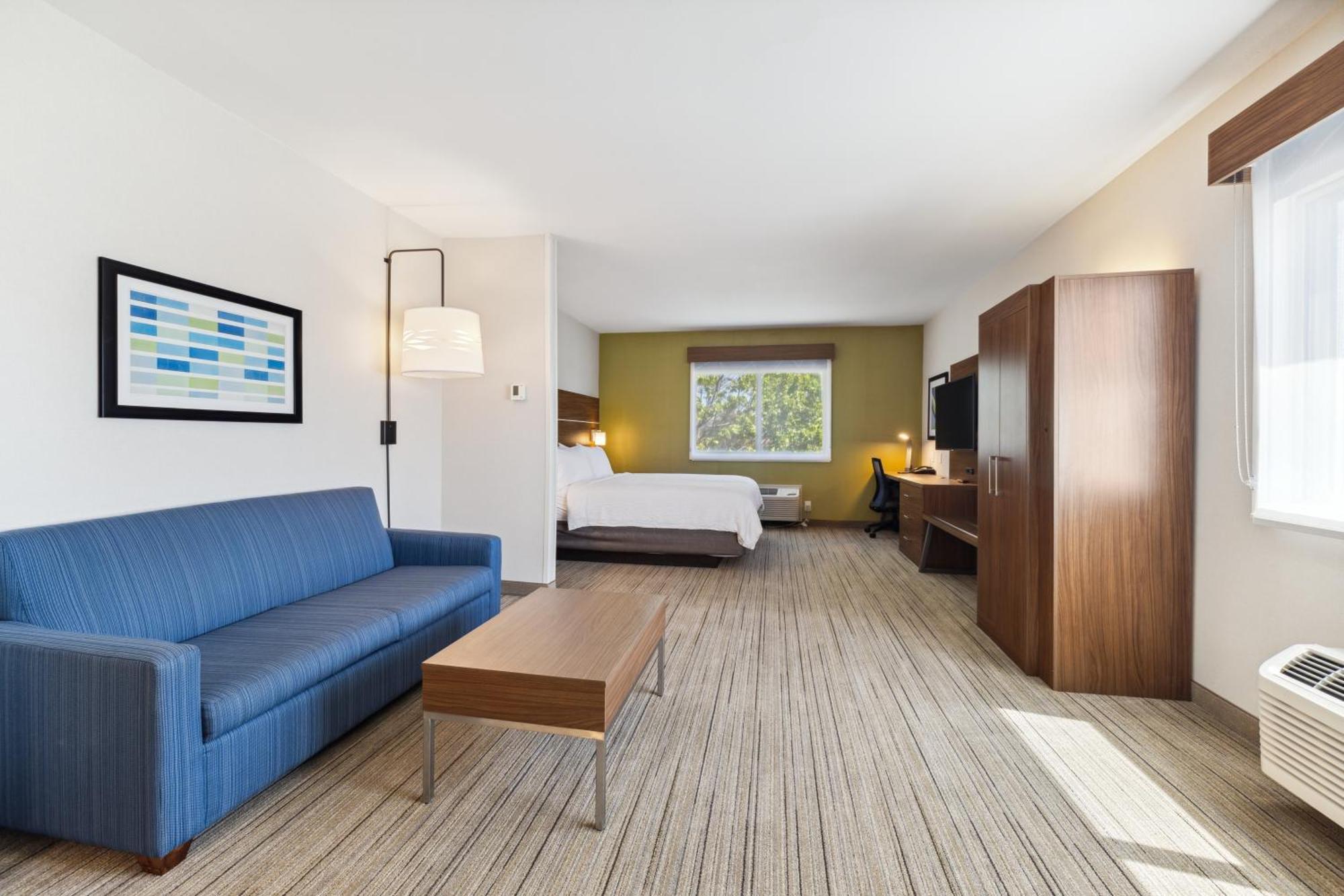 Holiday Inn Express & Suites Mountain View Silicon Valley By Ihg Exterior photo